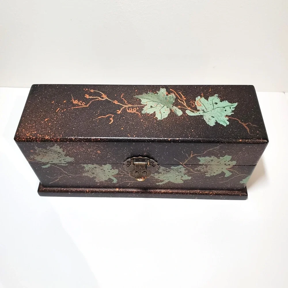 The Unbranded Brand this handpainted